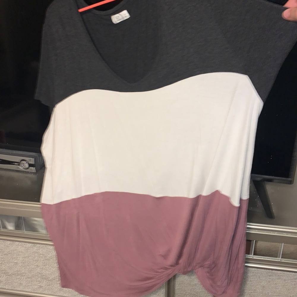 Maurice’s 24/7 clinched Tee